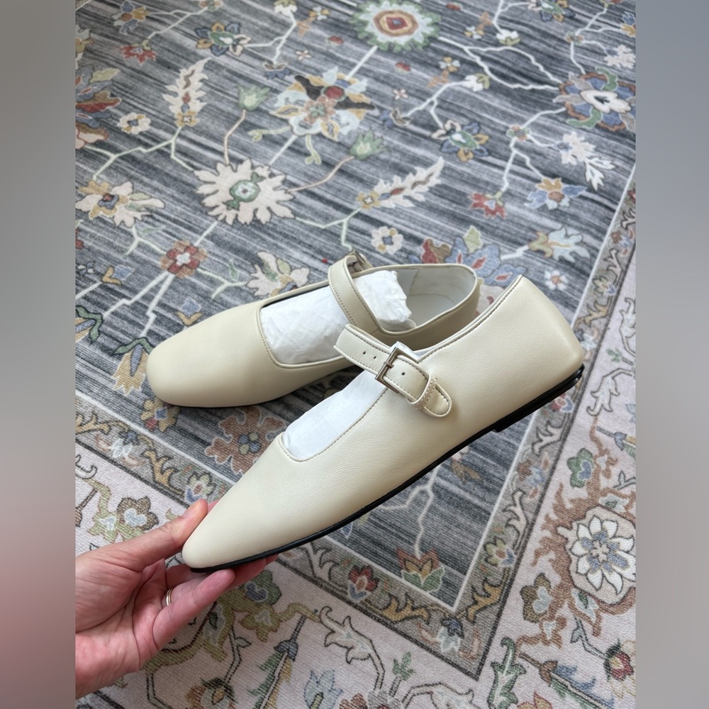 THE ROW Ava Leather Mary Jane Ballet Leather Flats Ivory White Snow White US 8 - Picture 8 of 13